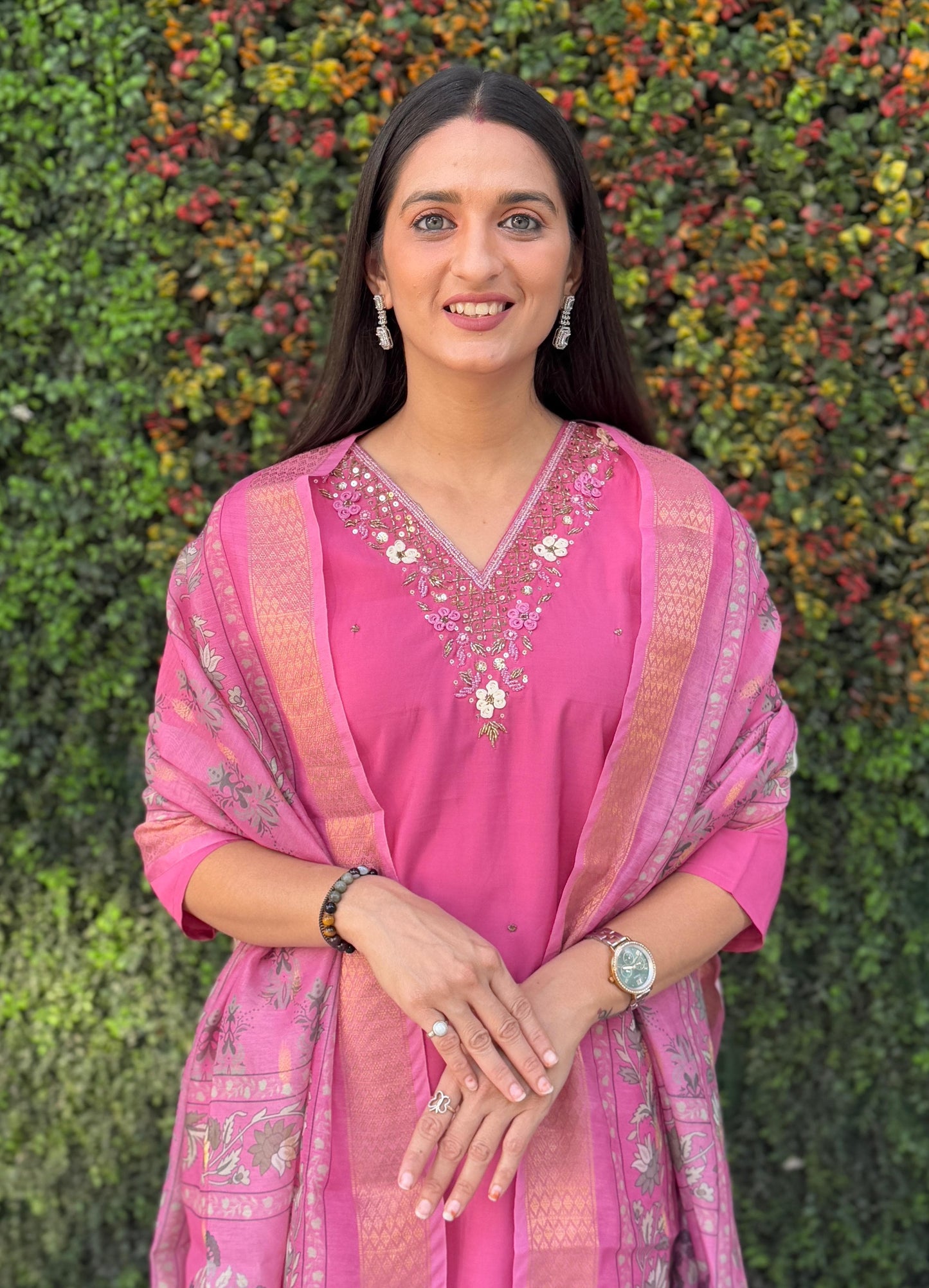 pink colour kurti pant with dupatta